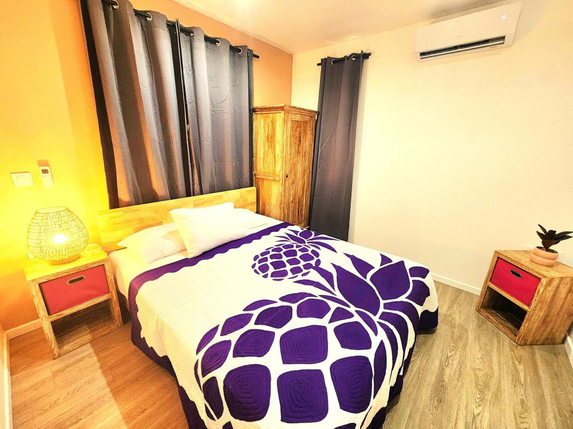 Duplex En Bord De Mer Fare Tahitea Pension Taputapuapea Exterior foto